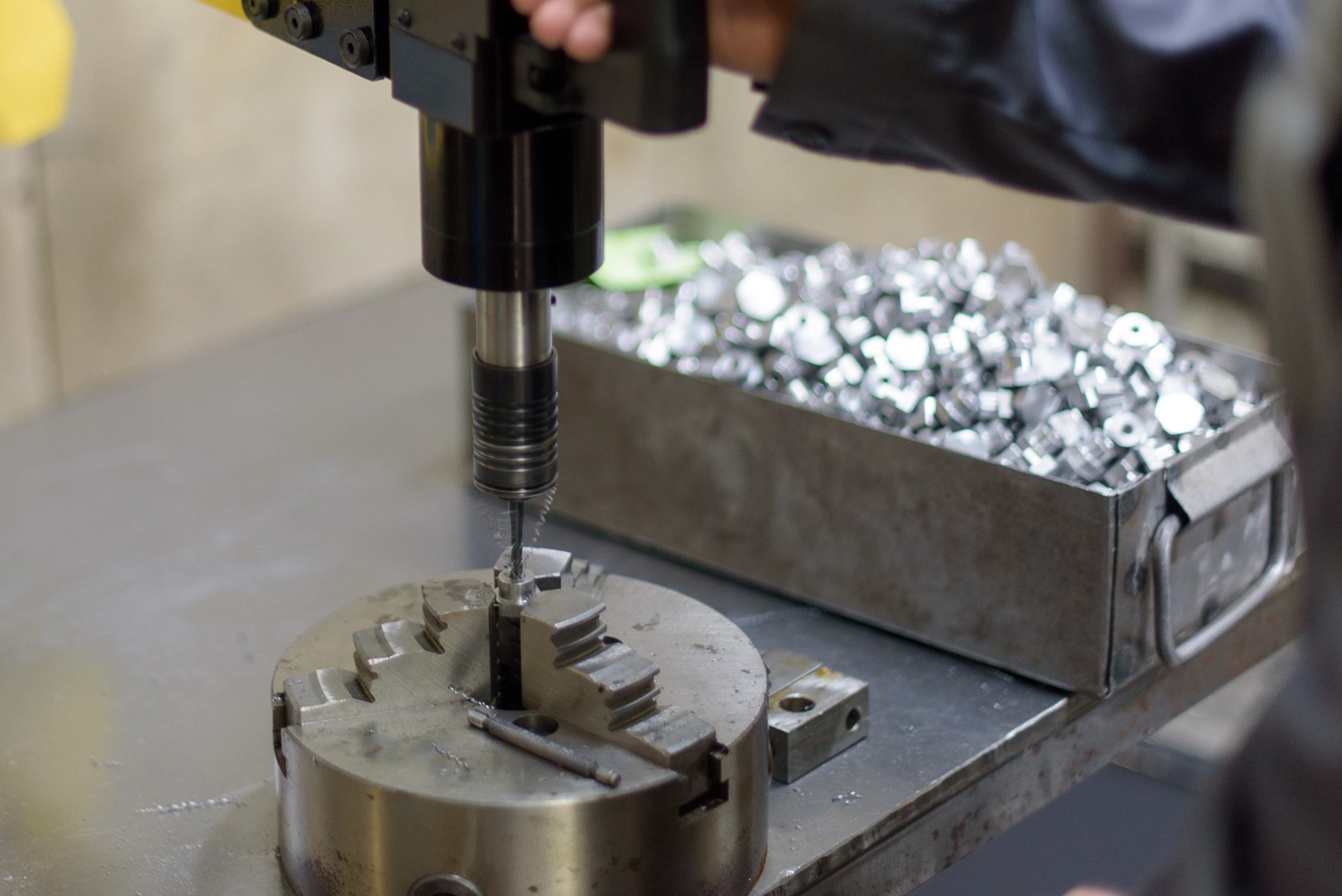 Резьбонарезные работы